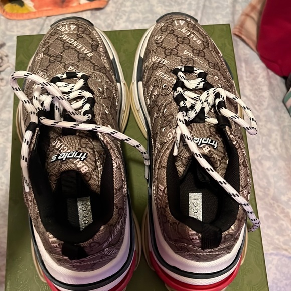 These pairs of sneakers are a collaboration between Gucci and balenciaga